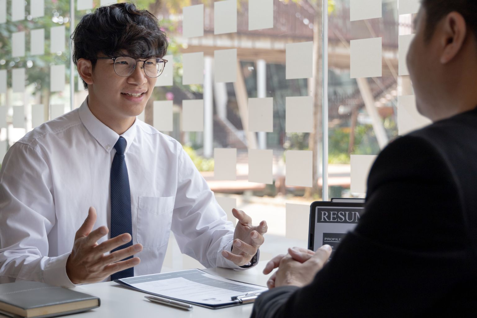 Kết nối nhân tài Việt với cơ hội việc làm phù hợp